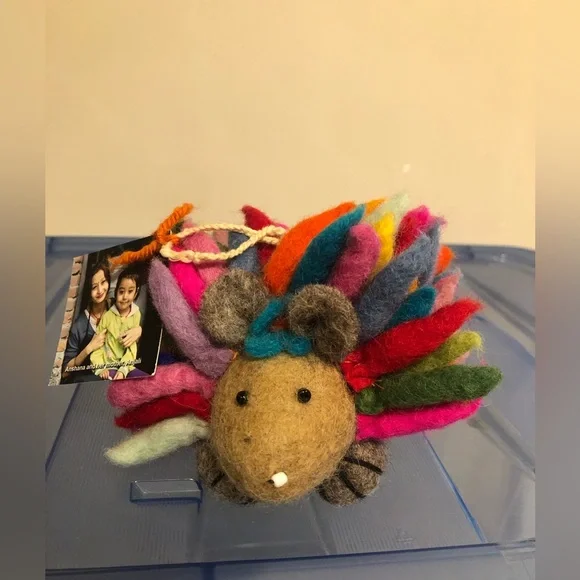 Colorful Felt Hedgehog Toy/Winding Road - Picture 2 of 5